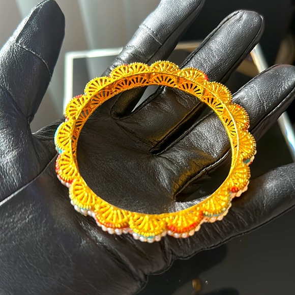 Bracelet and Earrings Set Made in India - Picture 2 of 4